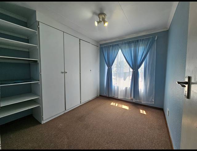 2 BEDROOM APARTMENT TO LET IN BOSKRUIN
